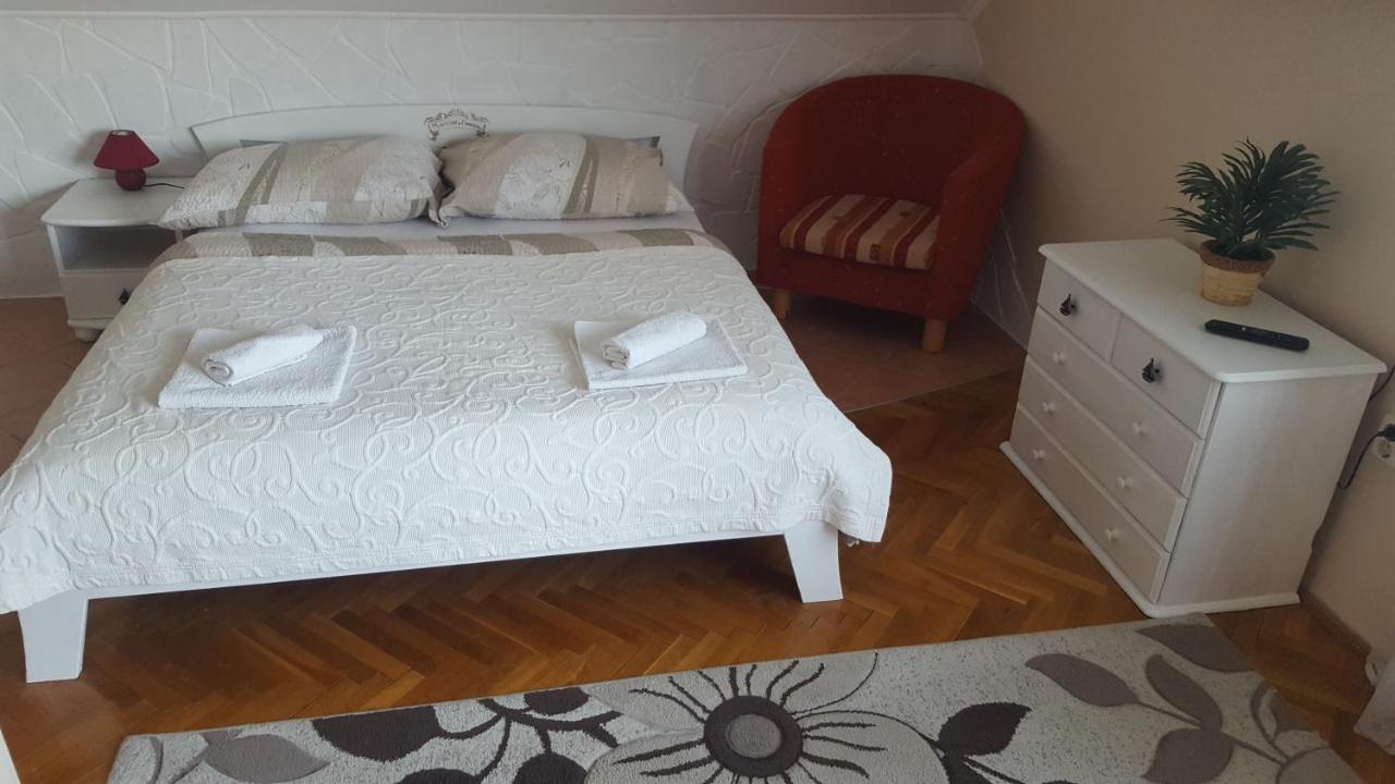 Sarreti Apartmanhaz Balatonfüred Exterior foto