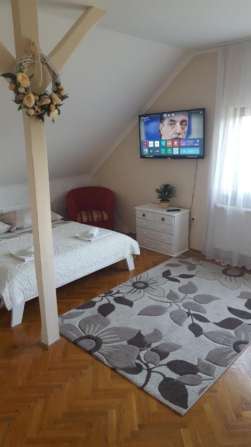 Sarreti Apartmanhaz Balatonfüred Exterior foto
