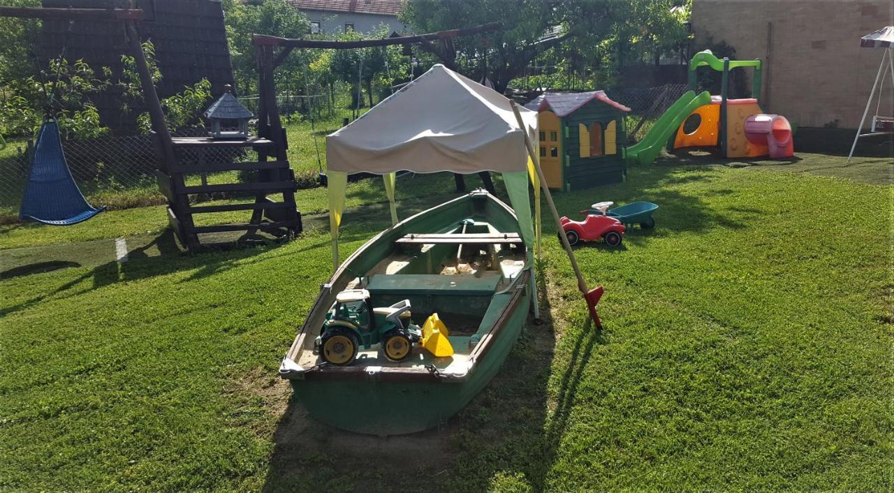Sarreti Apartmanhaz Balatonfüred Exterior foto