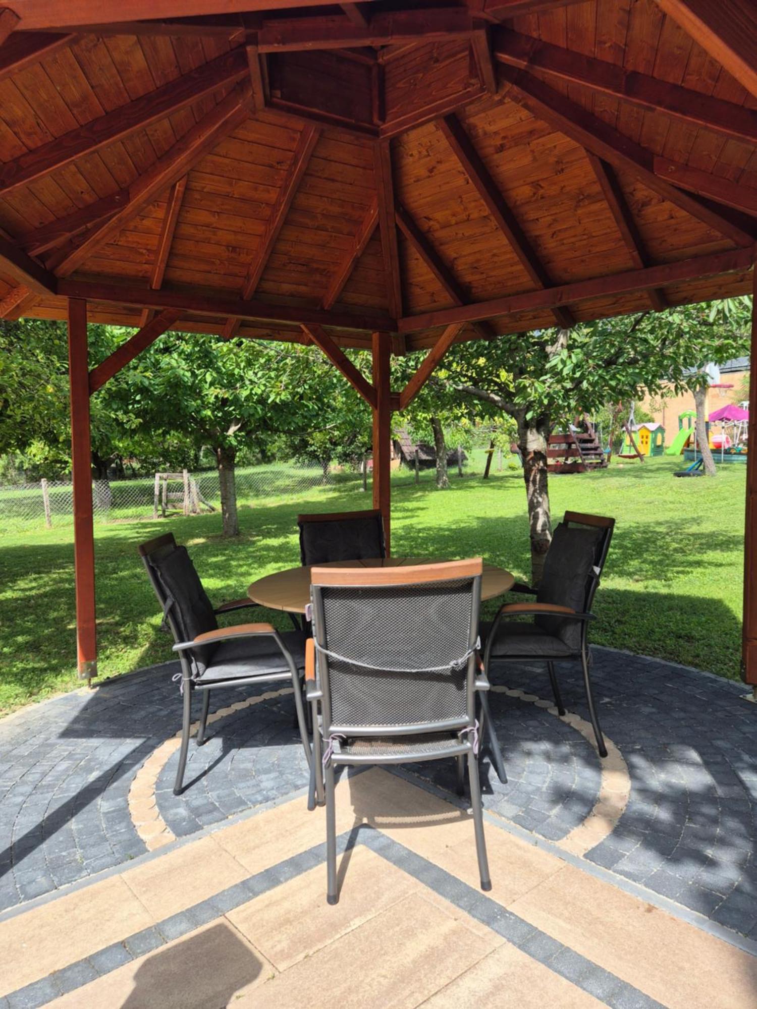 Sarreti Apartmanhaz Balatonfüred Exterior foto